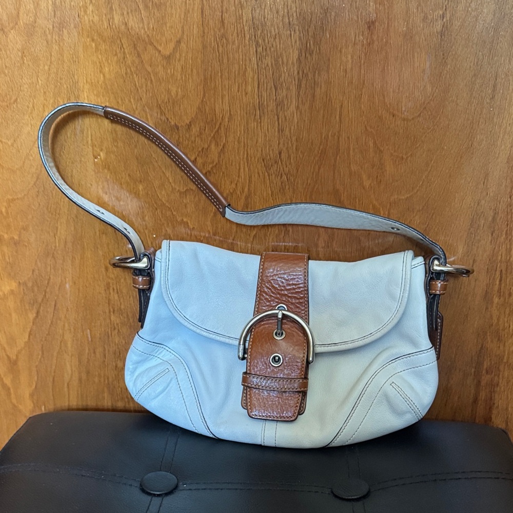Coach White and Brown Leather Shoulder Bag